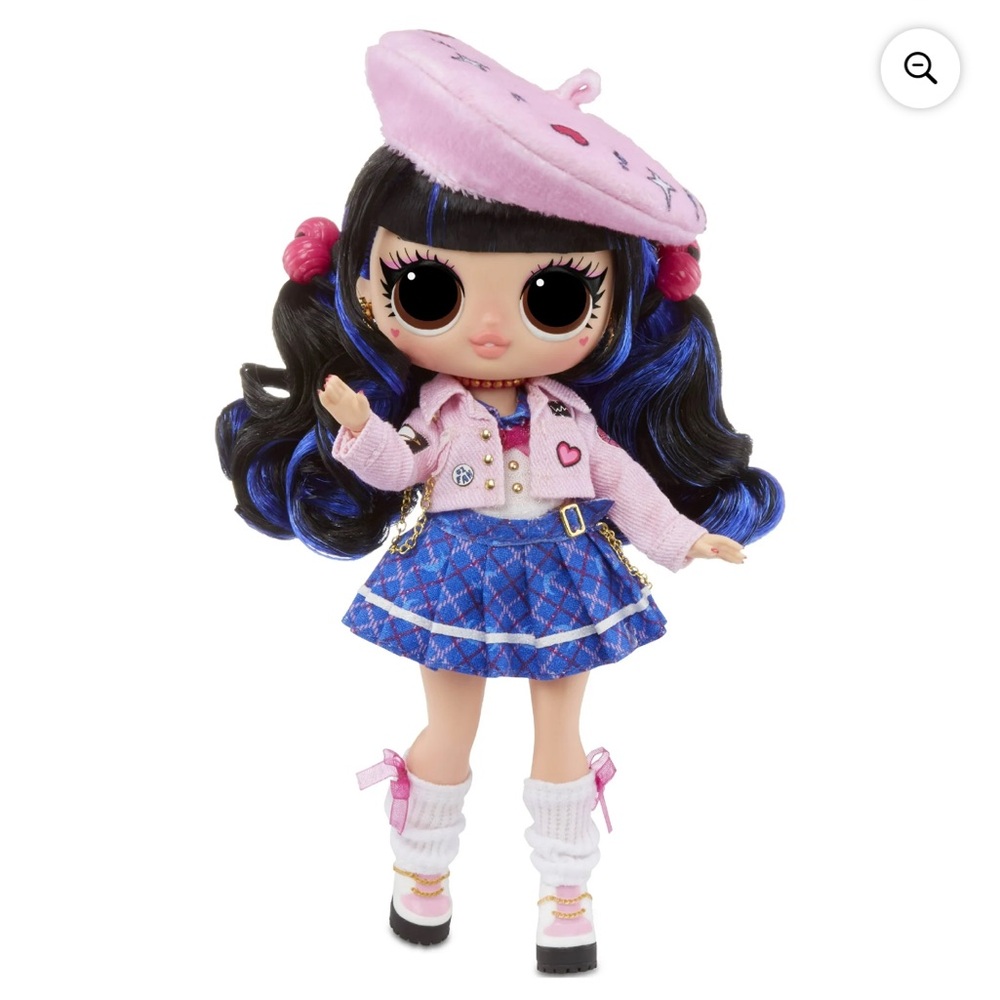 NEW IN BOX LOL SURPRISE tween Aya Cherry
